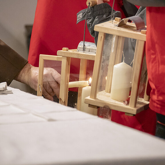 Friedenslicht FL24-f5.jpg