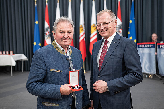 Silbernes Verdienstzeichen der Republik Österreich